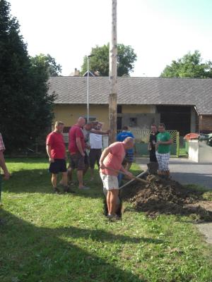 Kácení májky 26.8.2017