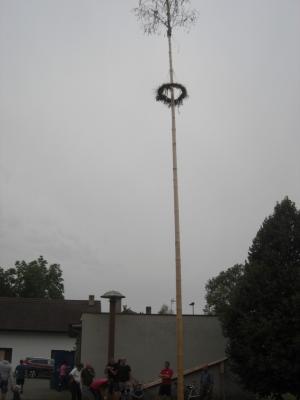 Kácení májky a rozloučení s prázdninami 31.8.2018